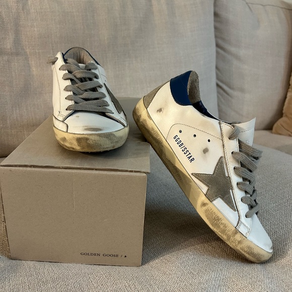 Brand new gold gooses!!! very lightly worn with original box and bag! - Picture 4 of 6